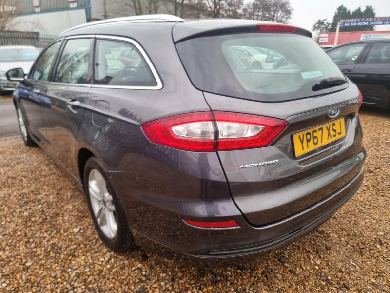 FORD MONDEO