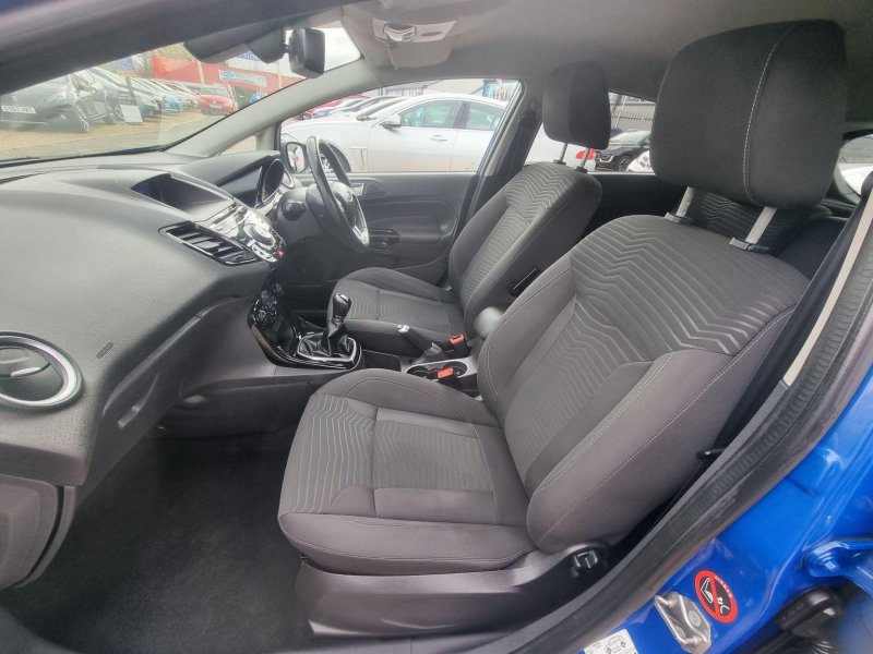 FORD FIESTA