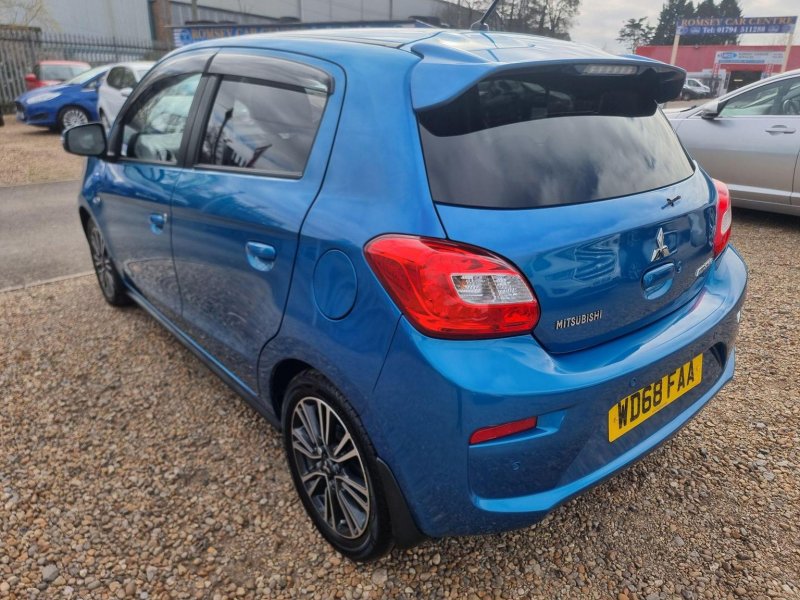 MITSUBISHI MIRAGE