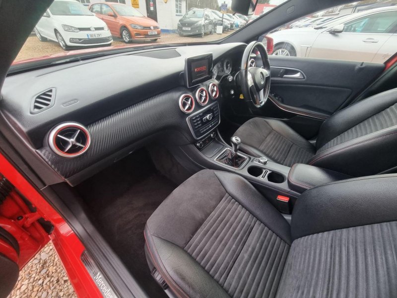 MERCEDES-BENZ A CLASS