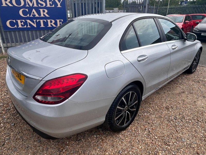MERCEDES-BENZ C CLASS