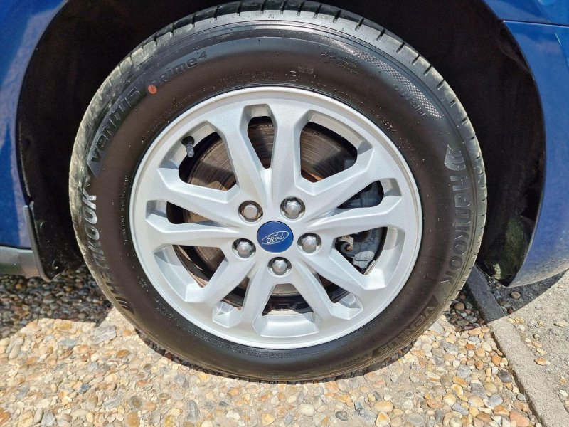 FORD GRAND TOURNEO CONNECT